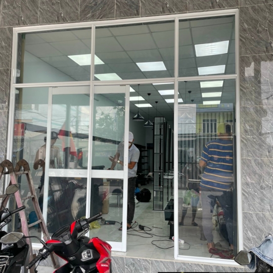 TỔNG HỢP HÌNH ẢNH VÁCH NGĂN NHÔM KÍNH .