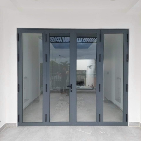 MẪU CỬA NHÔM XINGFA 4 CÁNH .